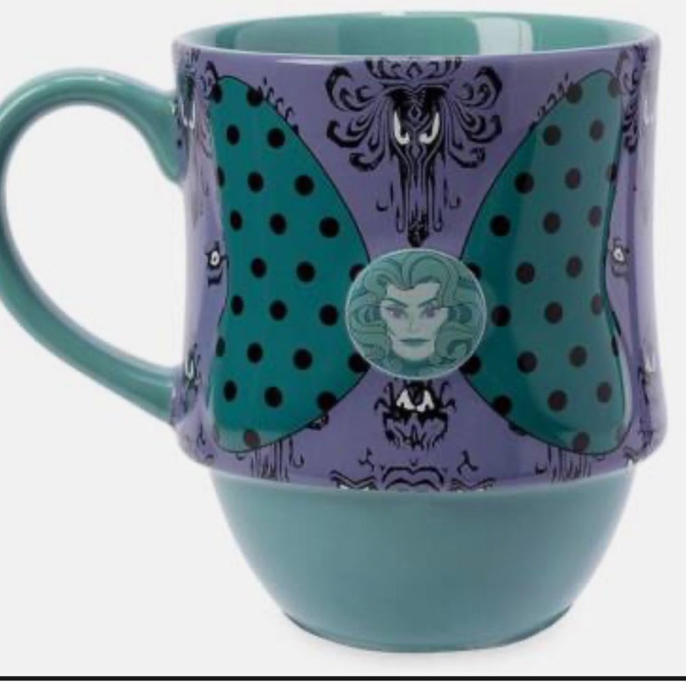 Minnie Mouse main attraction haunted mansion mug
